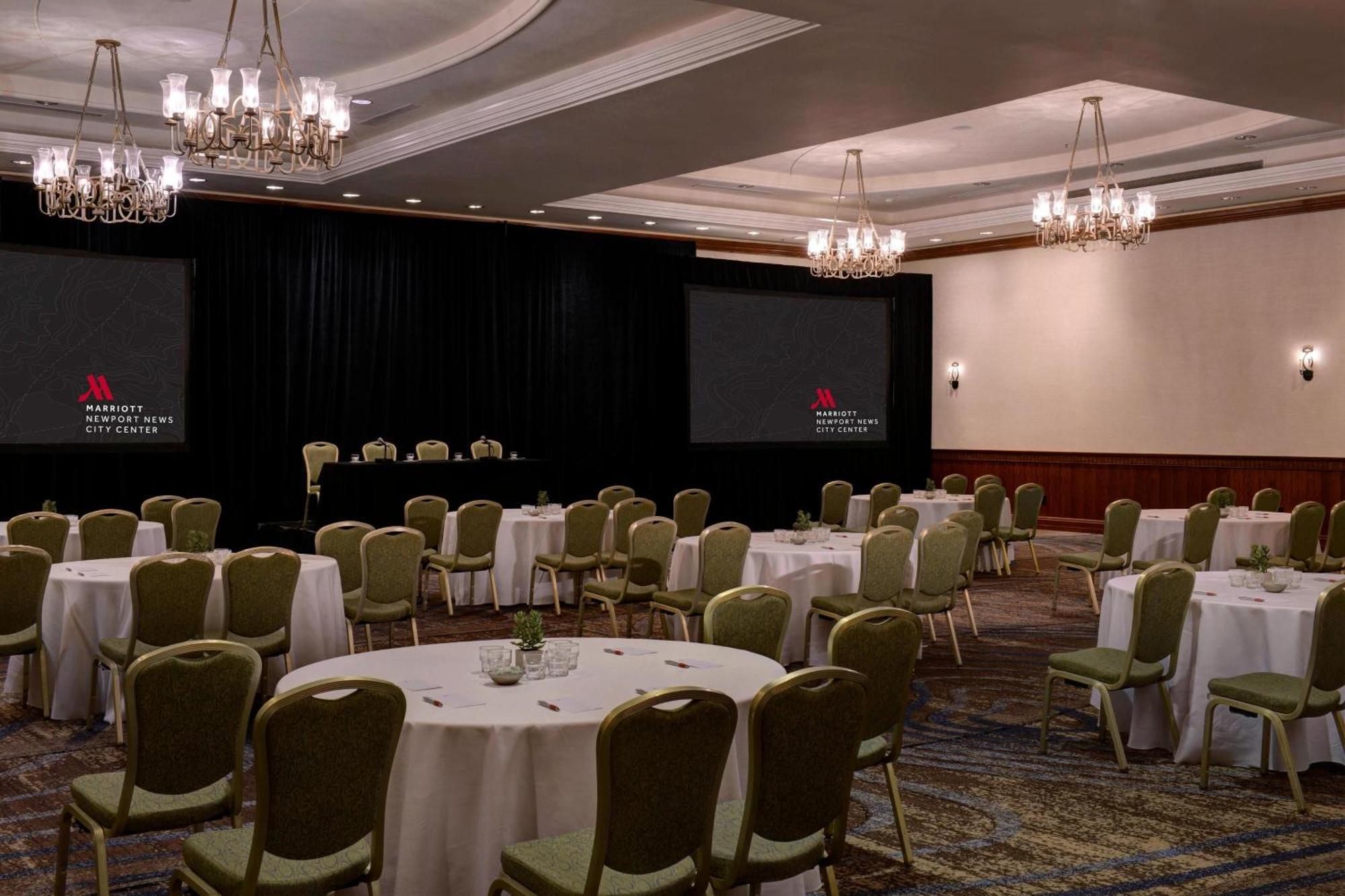 Newport News Marriott At City Center Экстерьер фото